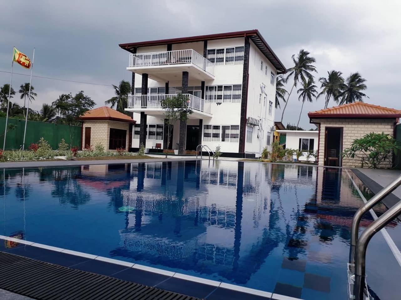 Blue Beach Villa Wadduwa Luaran gambar